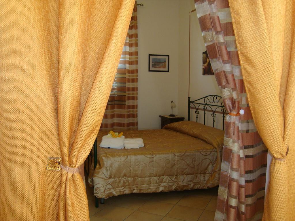 Bed and Breakfast La Ninfea Вальдериче Экстерьер фото